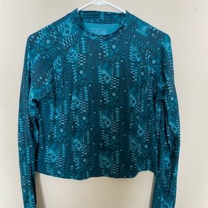 Mountain Hardware, Women's Crater Lake™ Long Sleeve Crop. Size small